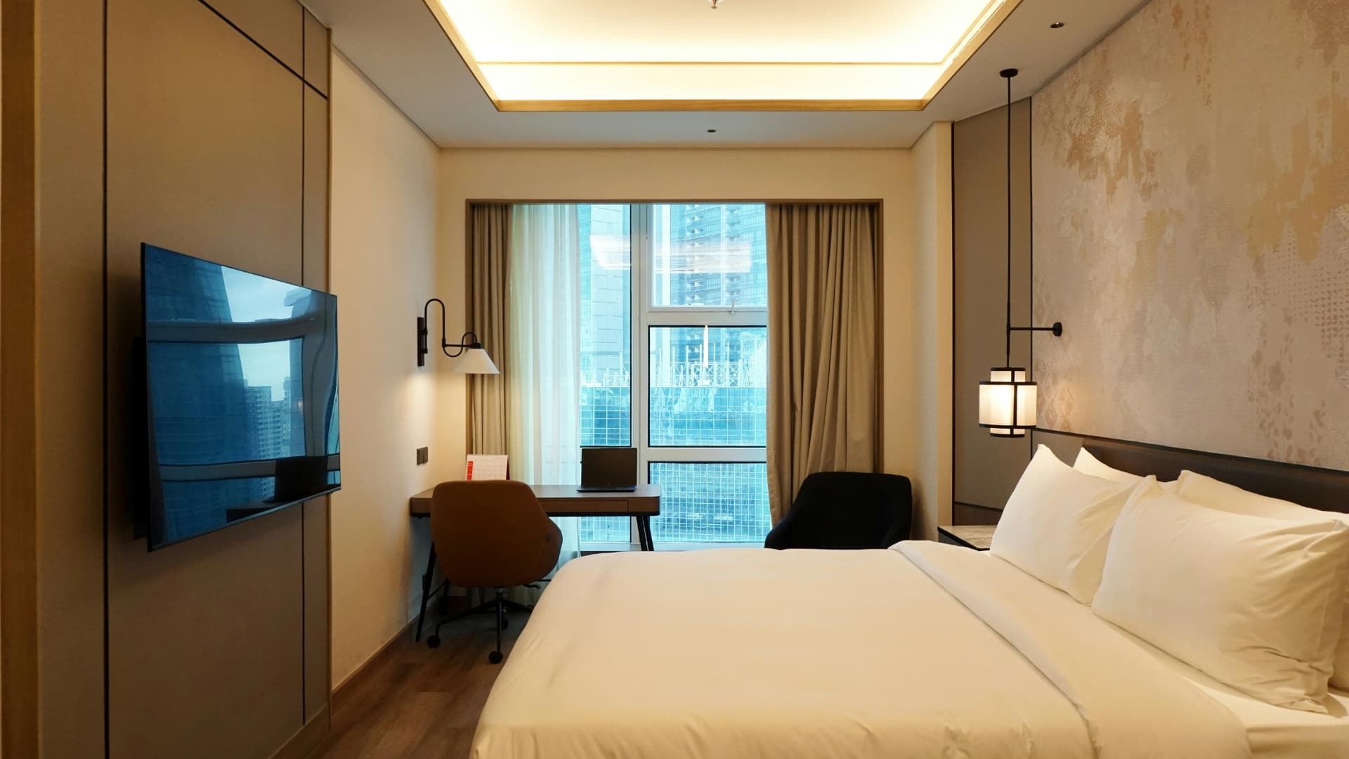 Keeping Your Head While the Supply Chain Loses Its Mind